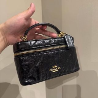 (Category: ) located in . Submitted by pshoppers. (Listing ID 1462776836, Image 1). Description: .