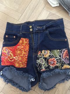(Category: ) located in . Submitted by caroly12 (Listing ID 1462721764, Image 1). Description: .