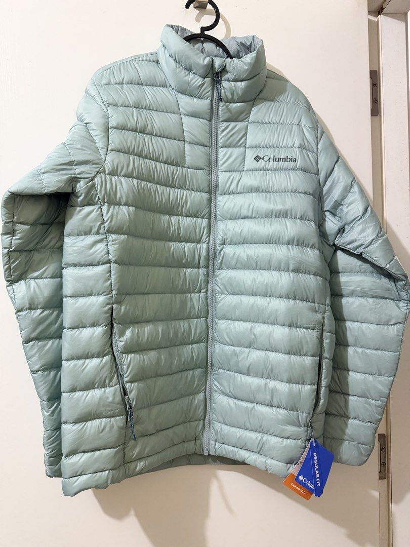Columbia Men's Corelite Down Jacket S/P Mint Green (Category: Coats, Jackets and Outerwear) located in Makati City. Submitted by viajero_republic (Listing ID 1462698608, Image 2). Description: - Columbia Corelite Down Jacket - Color: Mint Green - Size: Men's S/P - Lightweight and warm - Omni-Shield advanced repellency (water & stain resistant) - RDS certified down for ethical sourcing - Original Price: $200.00 - Perfect for staying cozy in cooler