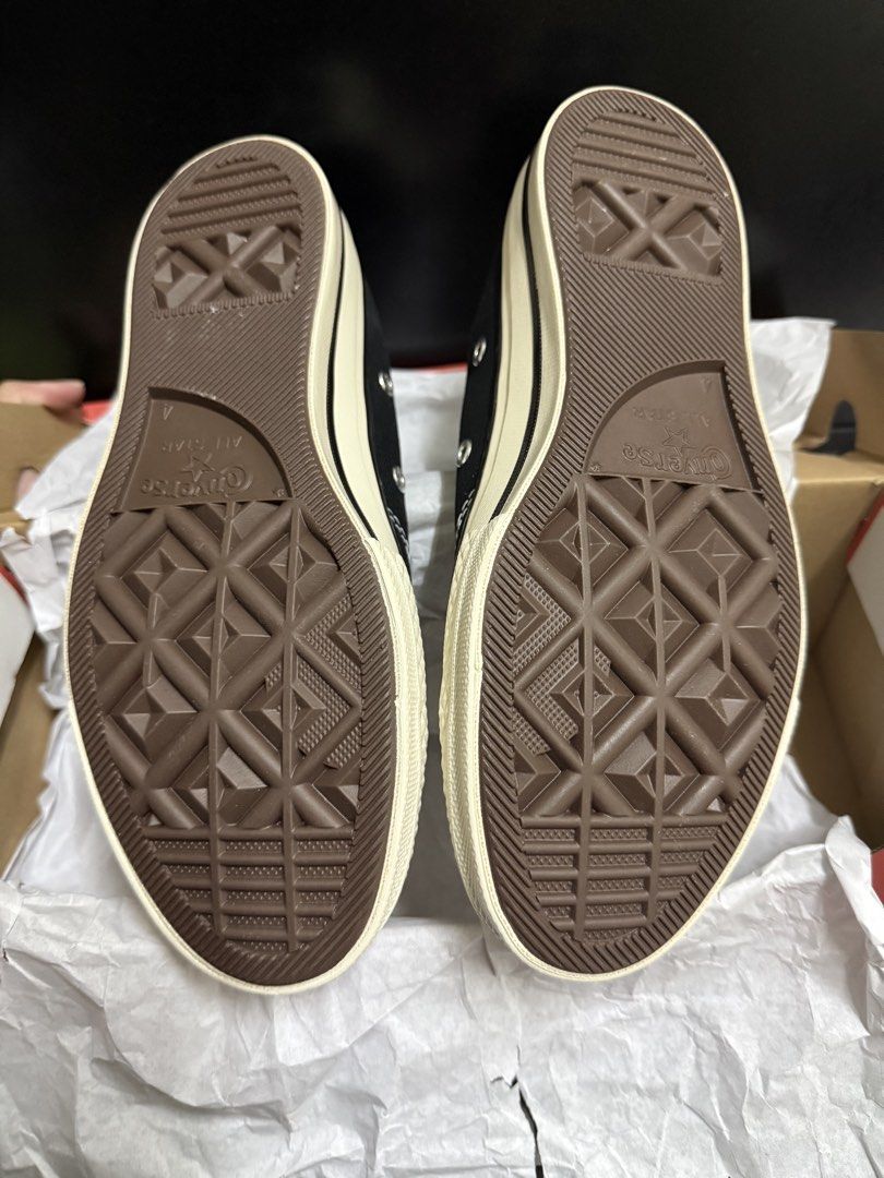 Converse Chuck 70 OX Unisex Sneakers (Category: Sneakers) located in Marikina City. Submitted by rzgmz (Listing ID 1462744762, Image 3). Description: Condition: Brand New (Only tried once for fitting) Size: US M4 / W6 (23 CM) Reason for selling: Ordered wrong size Delivery through Lalamove or Grab within Metro Manila. Shipping via LBC nationwide. (Shipping fee will be shouldered by the buyer) Meet-up locations: SM Marikina LRT 2 Marikina-Pasig St