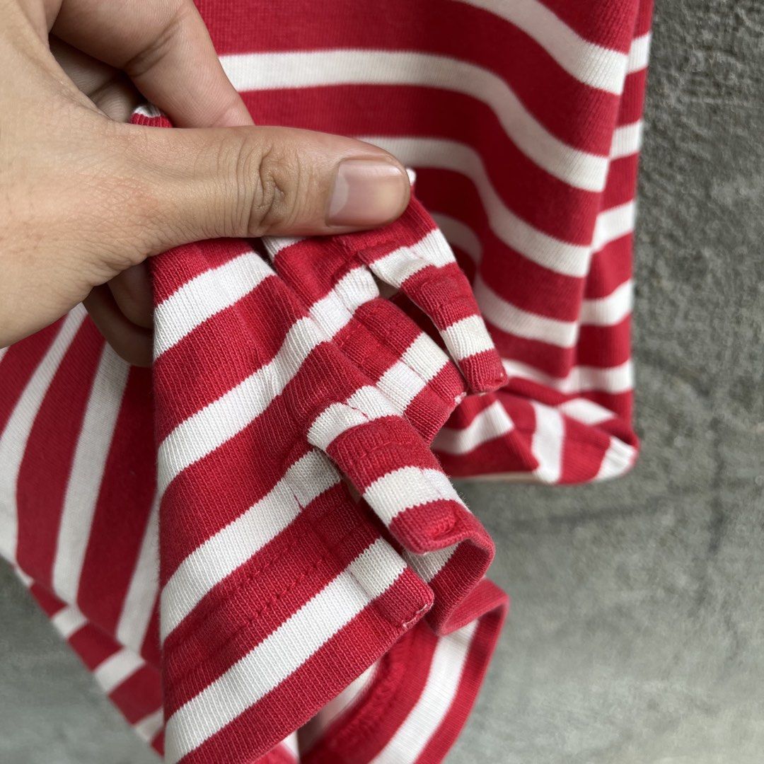 COOKIES (Category: Tshirts & Polo Shirts ) located in Manila. Submitted by flippinn (Listing ID 1462715129, Image 3). Description: Medium 20.5W 27L Excellent Lalamove or J&t Express + Shipping fee.