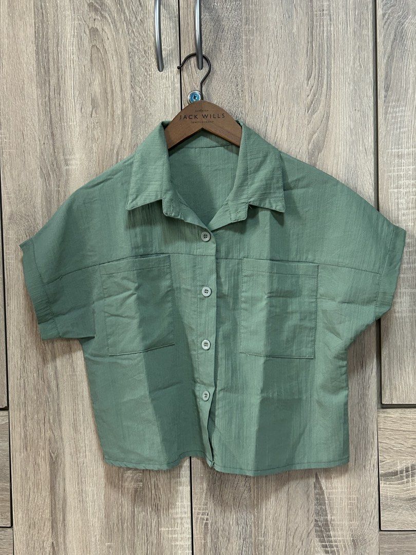 Coords Shorts (Category: Sets or Coordinates) located in Bulacan. Submitted by relove.re (Listing ID 1462834595, Image 2). Description: - Coords and sets - Ash green / Sage - Top shirt with colar and buttons - Shorts tailored by hand.