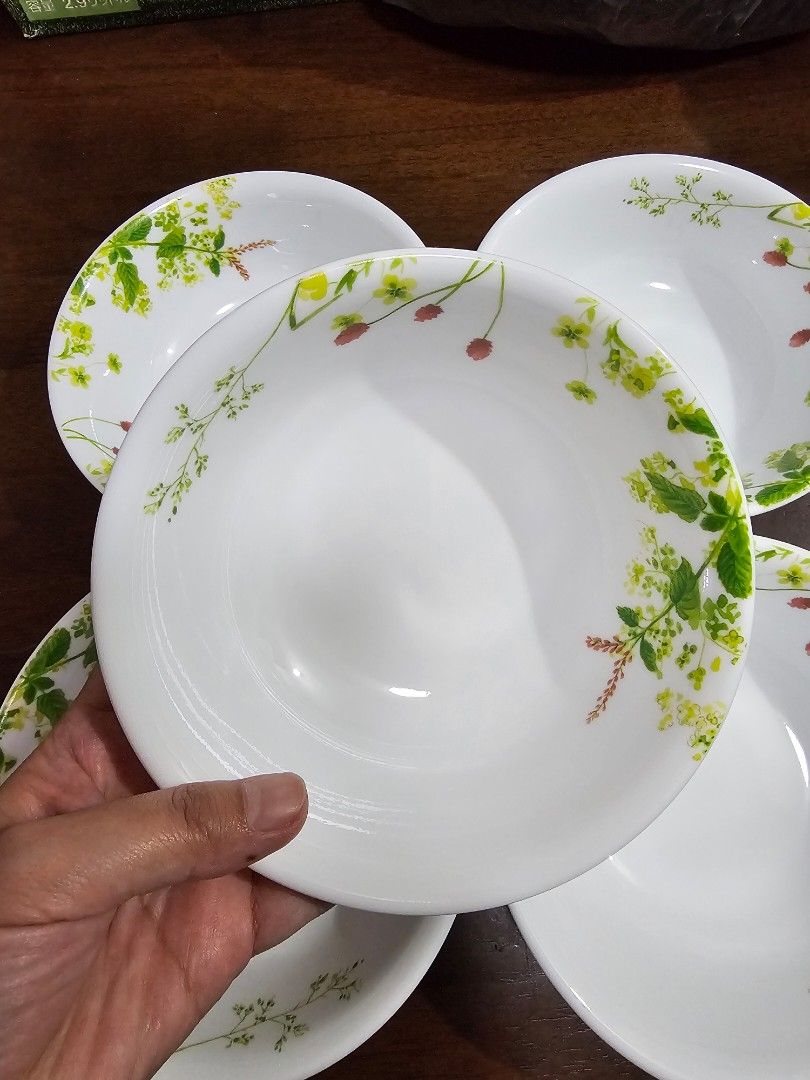 CORELLE Propence Garden Bowls - 5 pcs (Category: Dinnerware & Cutlery) located in Quezon City. Submitted by senyoramaria (Listing ID 1462767948, Image 2). Description: CORELLE Propence Garden Bowls 6.25 inches in diameter 1.75 inches deep Selling as set 5 pcs Brandnew with sticker. No box..