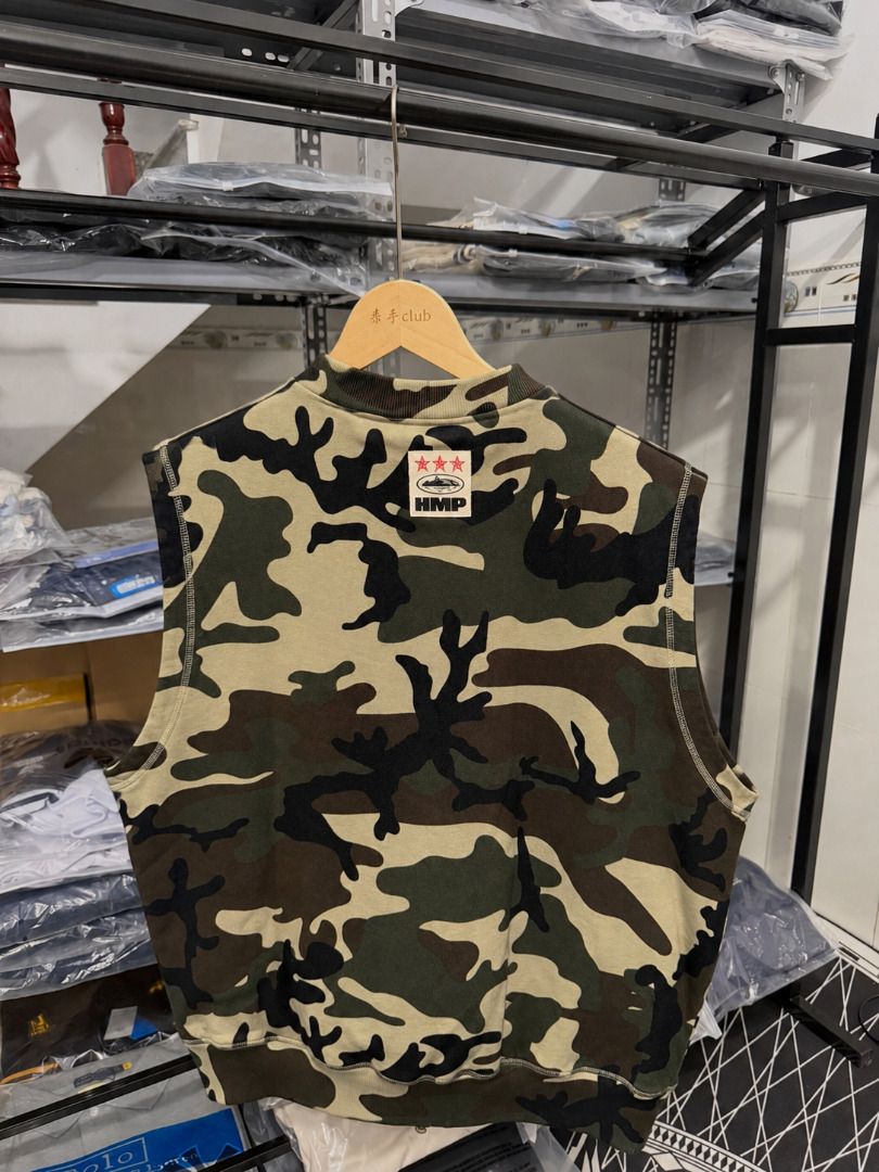 Corteiz HMP Vest (Category: Vests) located in San Fernando. Submitted by fynder (Listing ID 1462862473, Image 2). Description: Corteiz HMP Vest 🔥 Auth with Tags 🔥 Available Sizes : S-XL 🔥 Available Colorway : Black, Camo , Gray 💬 DM for more Photos or Size Chart 📦 Fast processing (Air cargo freight) 💬 More drops daily on IG: @fynder1 🔒 Buyer protection through Carousell — shop with confidence .