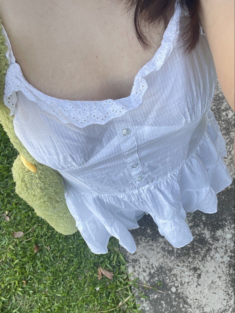 Cotton On White Mini Dress (Category: Dresses) located in Angeles City. Submitted by twinklee.555 (Listing ID 1462861103, Image 1). Description: -Matches perfectly with pants - flaw: Visible yellow stains on fabric (refer to last slide) .