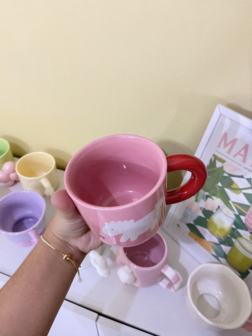 CUTE PINK MUG WITH RED HANDLE (Category: Coffee & Tea Tableware) located in Dasmarinas. Submitted by hannah.oakph (Listing ID 1462768090, Image 2). Description: .