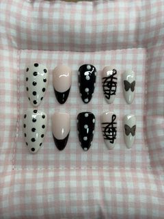 (Category: ) located in . Submitted by wheniwas13ihadmyfirstl (Listing ID 1462712867, Image 1). Description: .