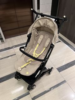 （分類：）位於 。 由 ahyin1308 提交（商品編號 1462712140，圖片 1）。簡介： 。