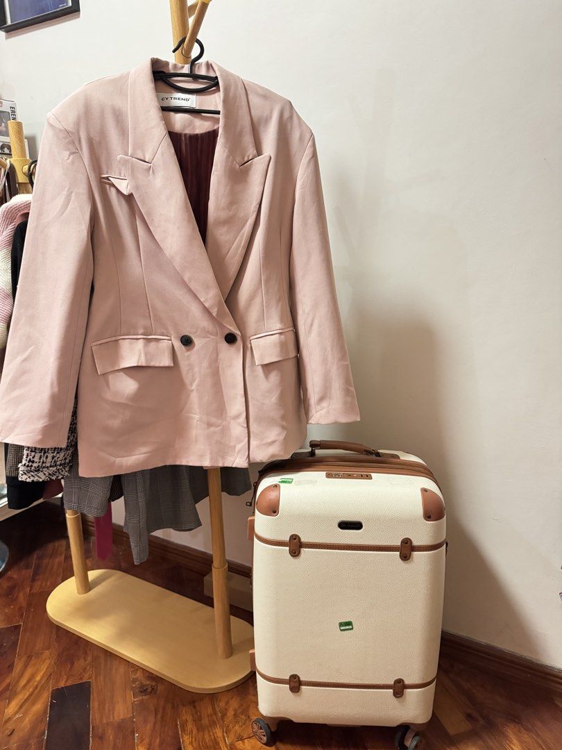 cy.trend Pink Double-Breasted Blazer (Category: Coats, Jackets and Outerwear) located in Manila. Submitted by aussiegirl2027 (Listing ID 1462874756, Image 1). Description: - Pink double-breasted blazer -Premium Quality - Brand: CY.TREND - Features two front pockets - Dark button details - Ideal for smart casual looks - Pairs well with jeans or trousers - Selling because it's not my style anymore.
