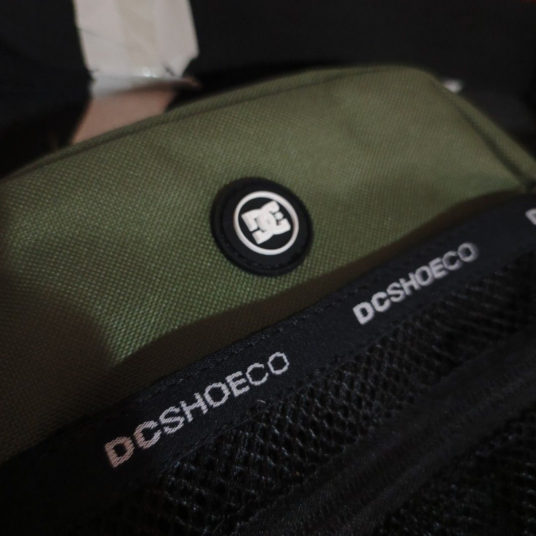 DC shoe co. Starcher 5 bag (green) (Category: Sling Bags) located in Batangas. Submitted by D.CAP (Listing ID 1462831776, Image 3). Description: For Sale:⬇️ 🧢 DC shoe co. Starcher 5 bag (blue) 📐 3 way zipper (crossbody/sling/shoulder) 2,490.00 SRP 🅿️ 850.00 + SF Yours ✅ 📦 Brandnew/Original 📌 Batangas city Location 📦 Ship Nationwide (J&T D2D/LBC SFcop) 📩 DM for speed Transaction 🧾 NO cod❌ / Payment First✅ Ⓜ️🅾️🅿️: Gcash/Ubp/Gotym 📋 Nasa 