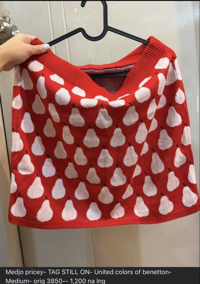 Declutter (Category: Blouses) located in Manila. Submitted by montbellgem1225 (Listing ID 1462723859, Image 3). Description: CHECK UNDER PHOTO FOR PRICE SIZE BRAND AND HOW MANY TIMES USED.
