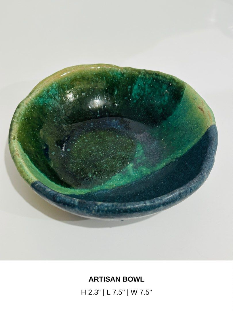 Decorative Pottery Bowl (Category: Vases & Decorative Bowls) located in Manila. Submitted by anaya_d (Listing ID 1462801723, Image 2). Description: Green decorative pottery bowl with a handcrafted form that adds character and texture to any space 🥗 Perfect as a fruit or salad bowl, or simply a statement centerpiece..