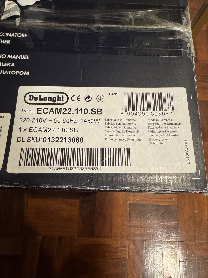 DeLonghi Magnifica S ecam22.110.sb (Category: Coffee Machines & Makers) located in Makati City. Submitted by fonsywonsy (Listing ID 1462813933, Image 2). Description: Delivery fee and booking c/o buyer Never used Retail price is 58,800.