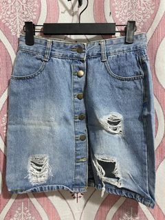 (Category: ) located in . Submitted by vhies_closet24 (Listing ID 1462727609, Image 1). Description: .