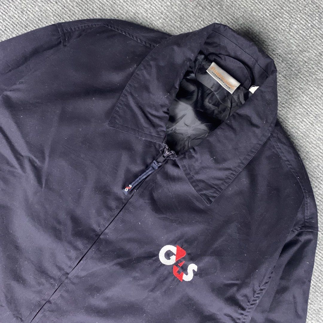 Dimensions Work Jacket (Category: Coats, Jackets and Outerwear) located in Baguio. Submitted by vintage_lurker (Listing ID 1462854852, Image 2). Description: Size on tag: Large Width: 25” Length: 30” Issue/s: none Mine: 490 + Shipping fee 📍Payment first policy. no COD or COP 📍All items Washed and Sanitized 🧼 Shoot your offer. I’m all ears‼️ OTHER DETAILS: - Navy blue jacket from Dimensions Corporate Wear - Features embroidered 'G4S' logo on th