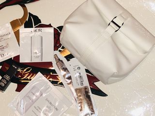 （分類：）位於 。 由 mayfair.always 提交（商品編號 1462860256，圖片 1）。簡介： 。