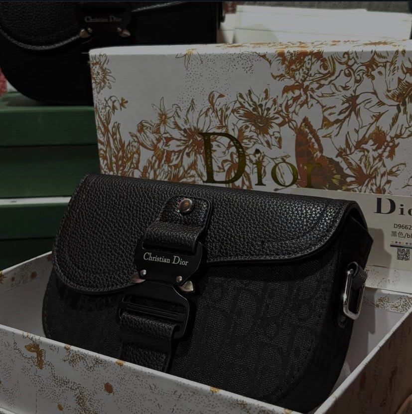 DIOR Saddle Bag (Category: Sling Bags) located in Taguig. Submitted by xbeua (Listing ID 1462859862, Image 1). Description: DM me if you are interested, TY !.