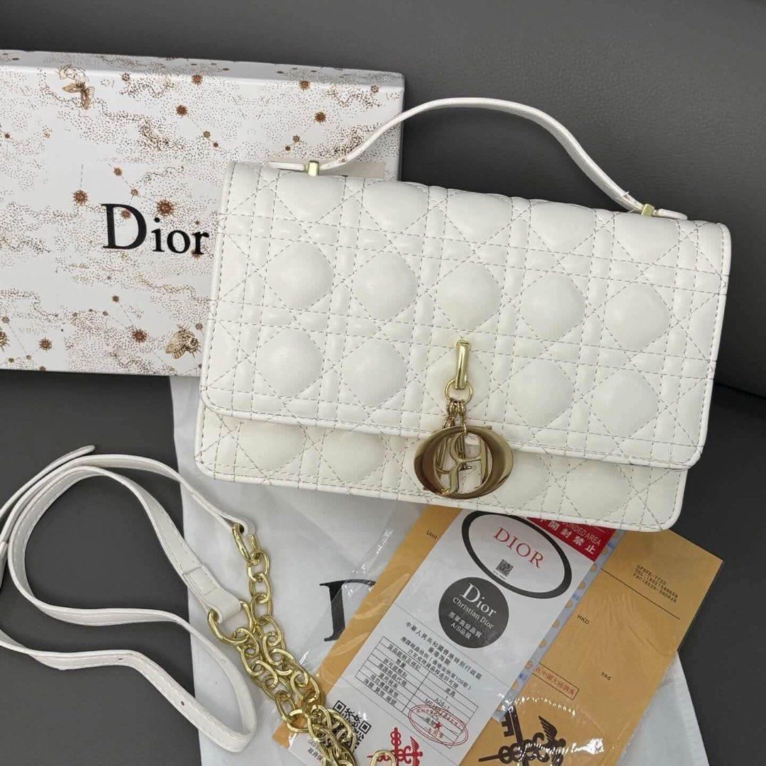 Dior SlingBag (Category: Shoulder Bags) located in Manila. Submitted by lovely_girl18 (Listing ID 1462782643, Image 2). Description: ✨Dior Slingbag✨ • with box, dustbag and receipt.