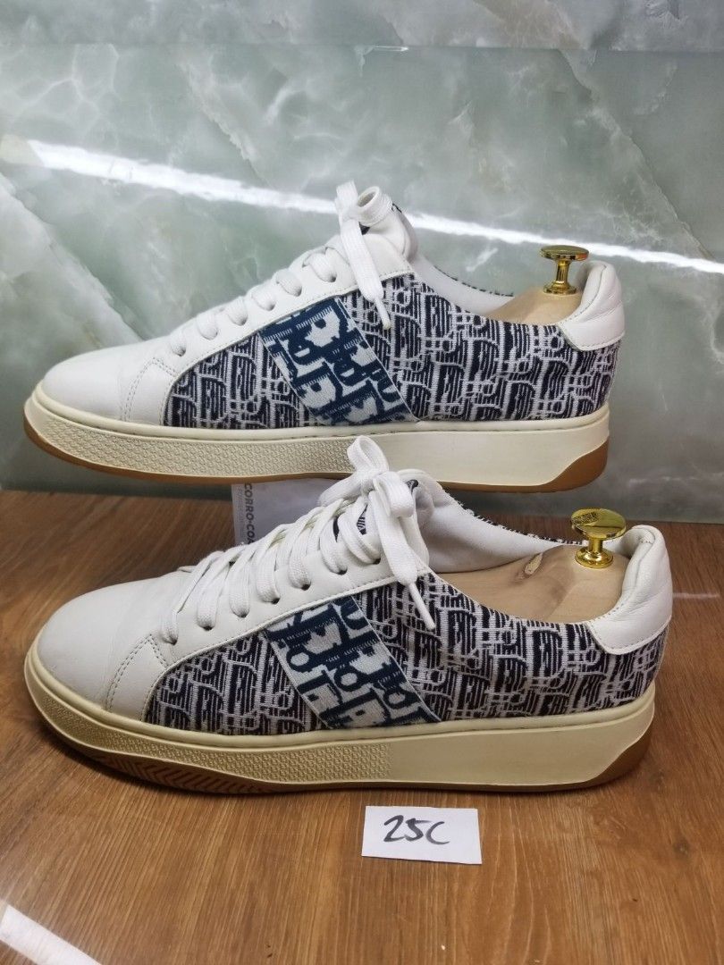 Dior sneakers 41-41.5 (Category: Sneakers) located in Quezon City. Submitted by lykpossession (Listing ID 1462884411, Image 3). Description: Ask first if available.