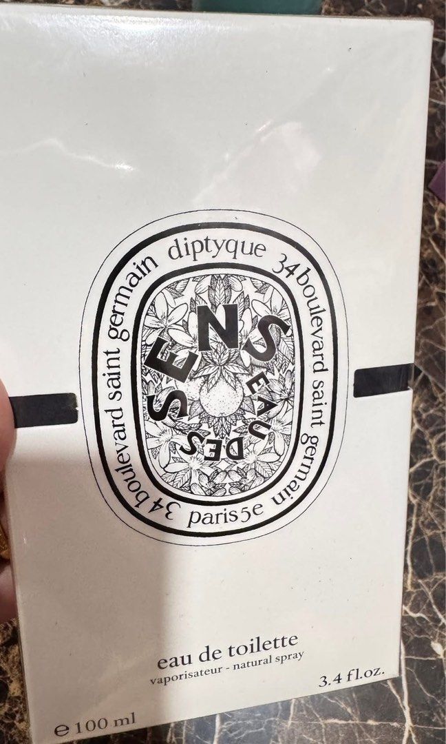 DIPTYQUE EAU DES SENS EDT | PREMIUM QUALITY (Category: Fragrance & Deodorants) located in Quezon City. Submitted by embere_shop (Listing ID 1462725370, Image 1). Description: 📌 Perfect for yourself or as a gift! ✨ Whether you’re treating yourself or looking for a gift for birthdays and any special occasion, this is a great choice. 💗 The scent is very close to 0G and long-lasting, perfect if you want something that smells premium without going o