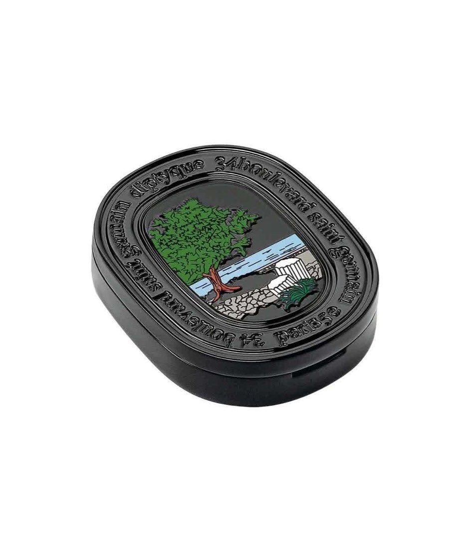 Diptyque Solid Perfume 34 Boulevard Saint Germain (Category: Fragrance & Deodorants) located in Calamba. Submitted by cdg02 (Listing ID 1462688212, Image 3). Description: - Diptyque solid perfume - Scent: 34 Boulevard Saint Germain (a classic Diptyque fragrance) - Includes a black pouch - Ideal for travel or on-the-go - Small and compact design .