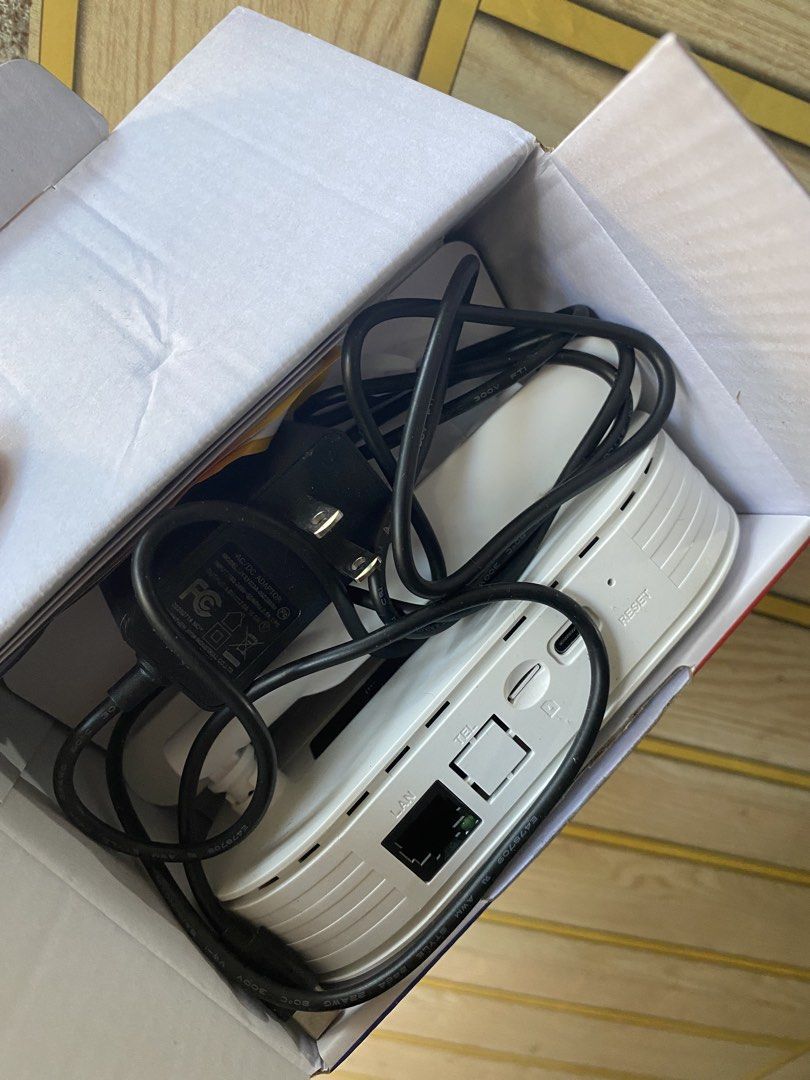 DITO WoWFii Pro WiFi 6 Router (Category: Networking) located in Munoz. Submitted by tukitamtim (Listing ID 1462706658, Image 2). Description: - DITO WoWFii Pro WiFi 6 Router - Unlimited Data up to 100 Mbps - Includes Router, Power Adapter, and Cables - Boost your home internet speed.
