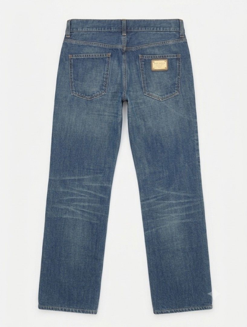 DOLCE GABANNA AUTHENTIC JEANS (Category: Jeans) located in Odiongan. Submitted by swiftbird.f09c2a (Listing ID 1462636088, Image 2). Description: D&G JEANS AUTHENTIC WAIST 34-35 LENGTH 40 LEG OPENING 8 MADE IN ITALY 1999+SF ISSUE NEED WASH AT HINDI NAGLOLOCK ZIPPER PERO AUTHENTIC NAMN TOHH NASA 40-45K ORIGINAL PRICE NITO DM LANG SA INTERESTED OPEN FOR VC AND CHECKING.