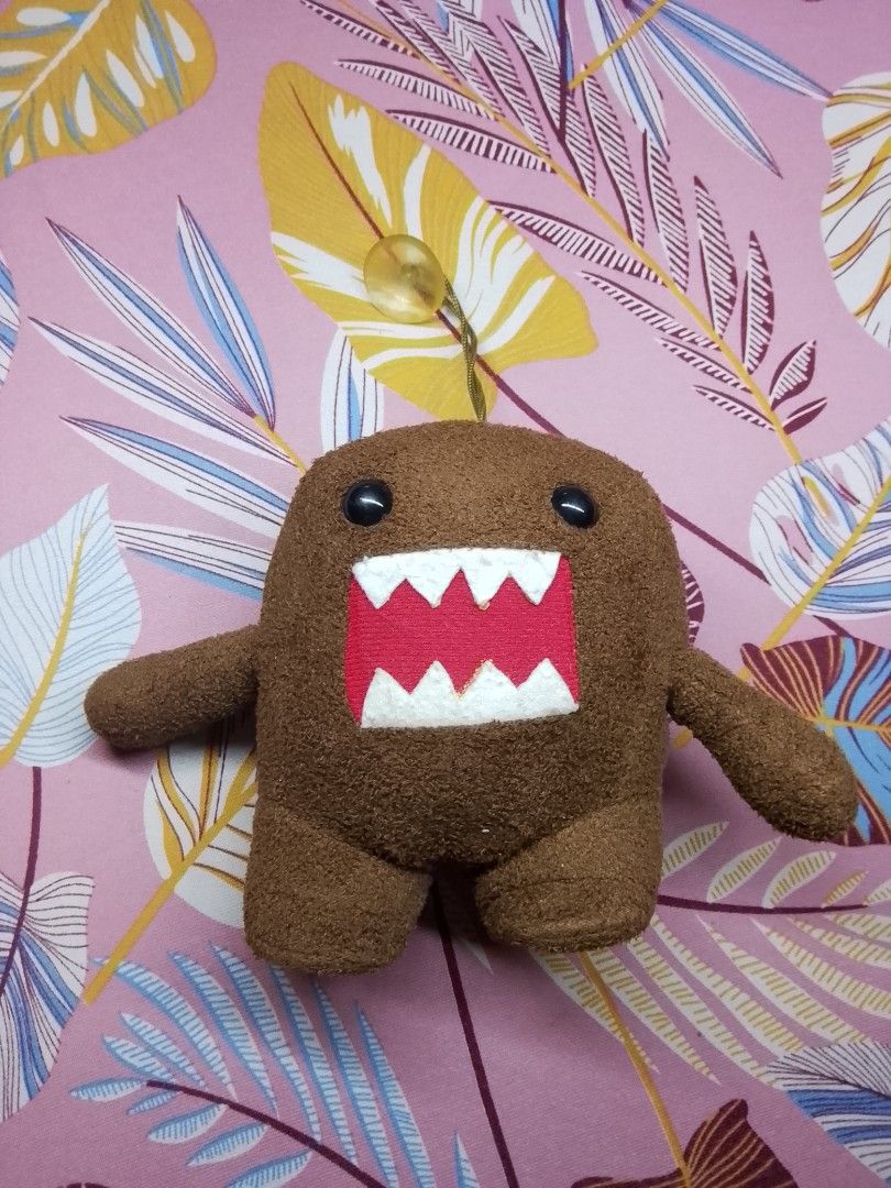 Domo kun (Category: Plushies & Soft Toys) located in Antipolo. Submitted by arn_thrifts_collections (Listing ID 1462821287, Image 2). Description: TAKE ALL DOMO KUN 2500+SF GOOD CONDITION.