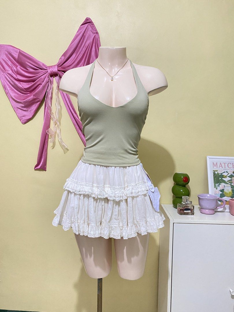 DOUBLE LINED HALTER TOP (Category: Others Tops) located in Dasmarinas. Submitted by hannah.oakph (Listing ID 1462776219, Image 1). Description: .