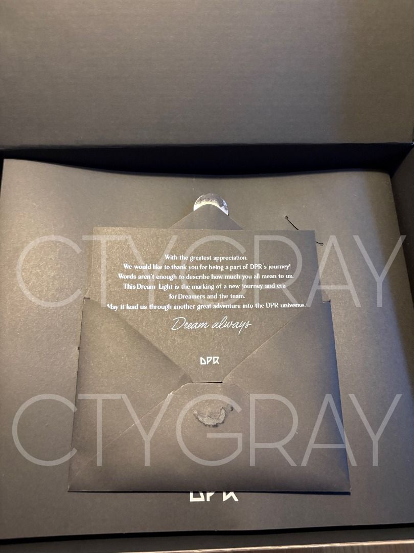 DPR DREAM LIGHT LIGHTSTICK (LIMITED VERSION) (FREE SHIPPING) (Category: Music Accessories) located in Quezon City. Submitted by ctygray (Listing ID 1462794709, Image 3). Description: SELLING THIS FOR PHP 6,300 WITH FREE SHIPPING - Ordered this directly from the Fromm store website upon release back in 2024 - Unboxed the item to check the inclusions and was able to test the lighstick once - Has minor exterior box flaws from storage over time, but 