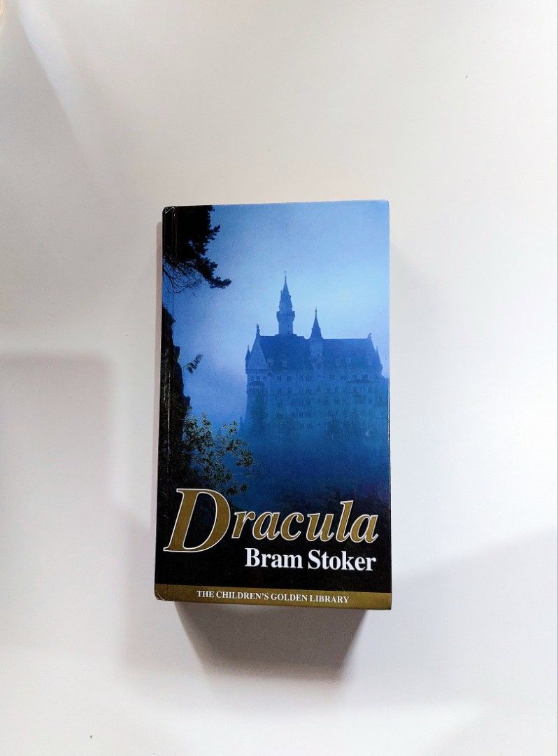 Dracula by Bram Stoker (Hardcover) (Category: Children's Books) located in Tanauan. Submitted by solanaclassics (Listing ID 1462825981, Image 1). Description: 📚 major bookshelf clean out / clearance sale ~ — RFS: decluttering my bookshelves and switching to digital books — MOP: Gcash | fast shipping *feel free to send a message if you wish to negotiate the price :).