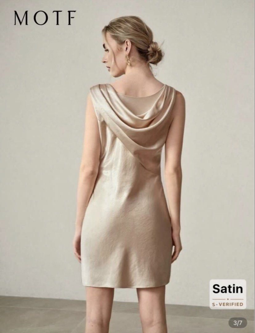 Draped Neck Short Dress (Category: Evening dresses & gowns) located in Nabua. Submitted by prlvdthgss (Listing ID 1462690091, Image 2). Description: Only used once. Ganda nito, pang formal event. ✨ Large on tag but can fit to medium. Price+sf Gcash/maribank 📍camsur, bicol.