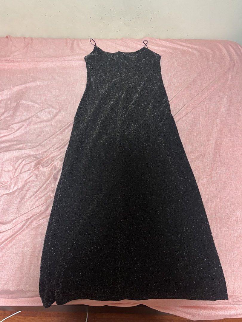 Formal Dresses for Sale (good quality) (Category: Dresses) located in Pasig City. Submitted by adiuhsa (Listing ID 1462729537, Image 2). Description: all dresses for 300 each - s/m body frame - pink from shein - the rest are from the US RFS: decluttering and not being used anymore so selling for cheap .
