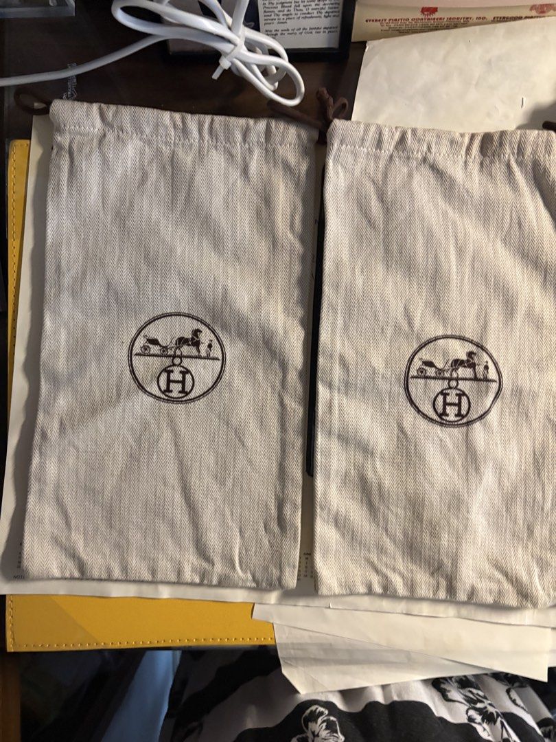 Dustbag Hermes (Category: Other Accessories) located in Taguig. Submitted by melescolar (Listing ID 1462710646, Image 1). Description: .