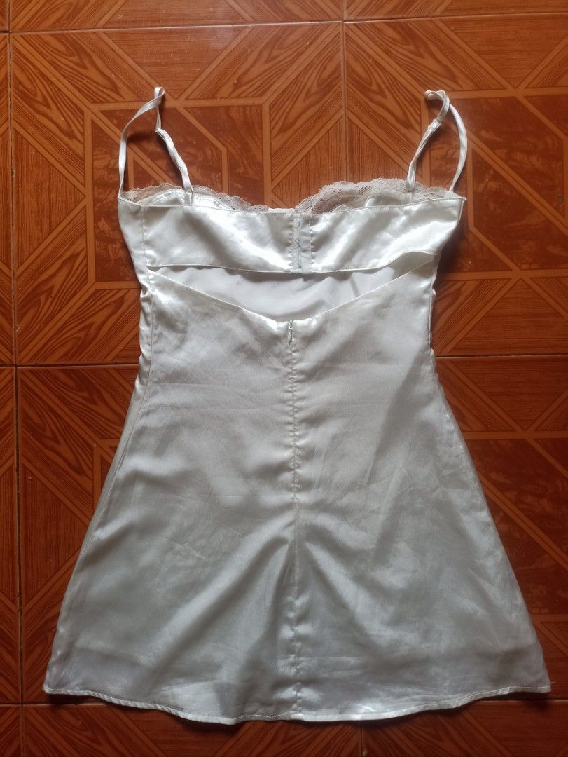 Elegant Satin Mini Dress (Category: Dresses) located in Mandaue City. Submitted by truepenguin.71709f (Listing ID 1462726481, Image 2). Description: -Comfortable and Elegant - Adjustable Strap.