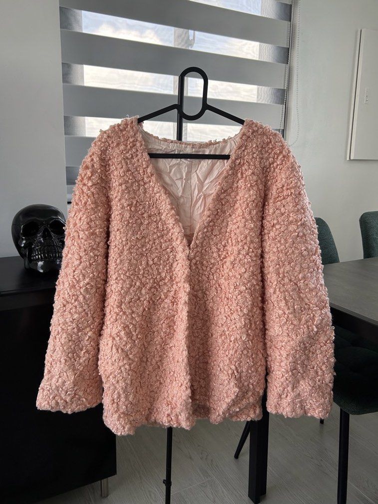 EVRIS Pink Textured Cardigan (L) (Category: Coats, Jackets and Outerwear) located in Dasmarinas. Submitted by sfclosetcleanup (Listing ID 1462707828, Image 1). Description: From Japan.