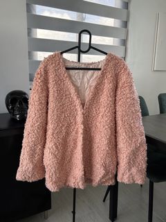 (Category: ) located in . Submitted by sfclosetcleanup (Listing ID 1462707828, Image 1). Description: .