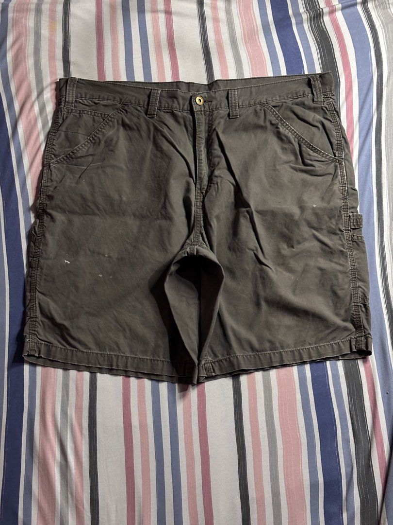 Faded Glory Carpenter Jorts (Category: Shorts) located in Cabuyao City. Submitted by giothr1ft (Listing ID 1462806828, Image 2). Description: W: 40 L: 21.5 Condition: 9/10 📌Buyers will shoulder the shipping fee..