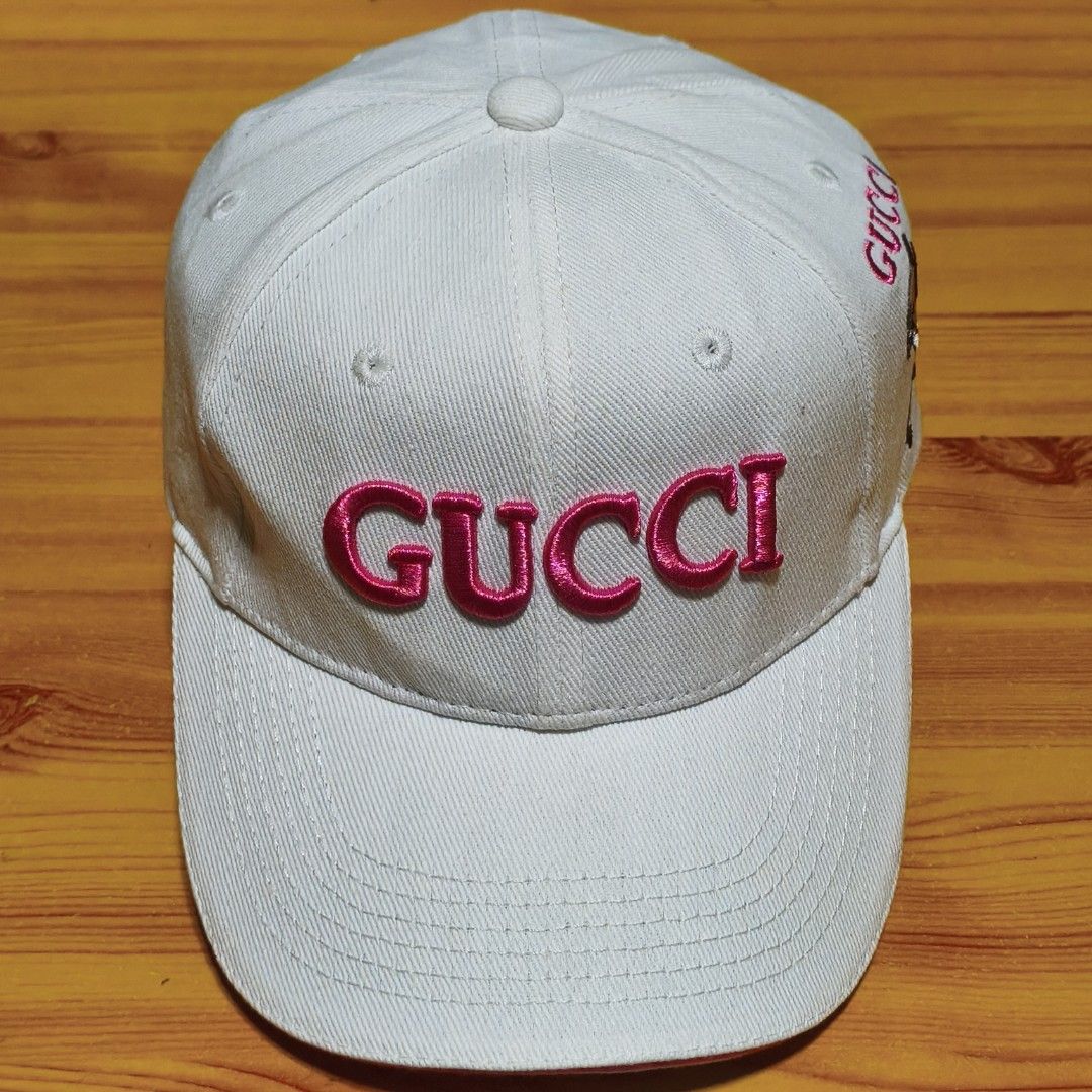 Gucci Baseball Cap (Category: Caps & Hats) located in Maramag. Submitted by thrifty777 (Listing ID 1462794639, Image 2). Description: Fashion Gucci Brand New Condition Location Maramag Bukidnon.