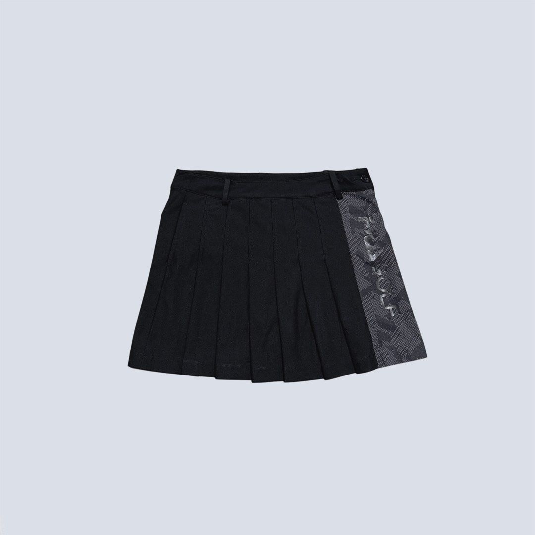 Fila Golf Drifit Skirt Black (Category: Activewear) located in Digos. Submitted by appareall (Listing ID 1462734094, Image 1). Description: AW1-681 Approximate measurements (taken flat in inches) Waist: 28 Length: 14.3 Material: Nylon/ Polyester .