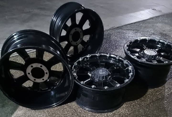 Fortuner Montero MAGS (Category: Mags and Tires) located in Manila. Submitted by enriquegutierrez (Listing ID 1462758655, Image 1). Description: For Sale! 4 pcs mags LENSO INTIMIDATOR 8, made in Thailand size 20 inches, 20x9.5 , 6 holes, pcd 139 bought 140k with nitto grappler tires before Now selling for 39k *MAGS ONLY 4pcs* never been used, 4pcs mags only, fit for MONTERO, EVEREST, MU-X, FORTUNER, NISSAN TERRA CALL 09321935911 Wag na po magtano