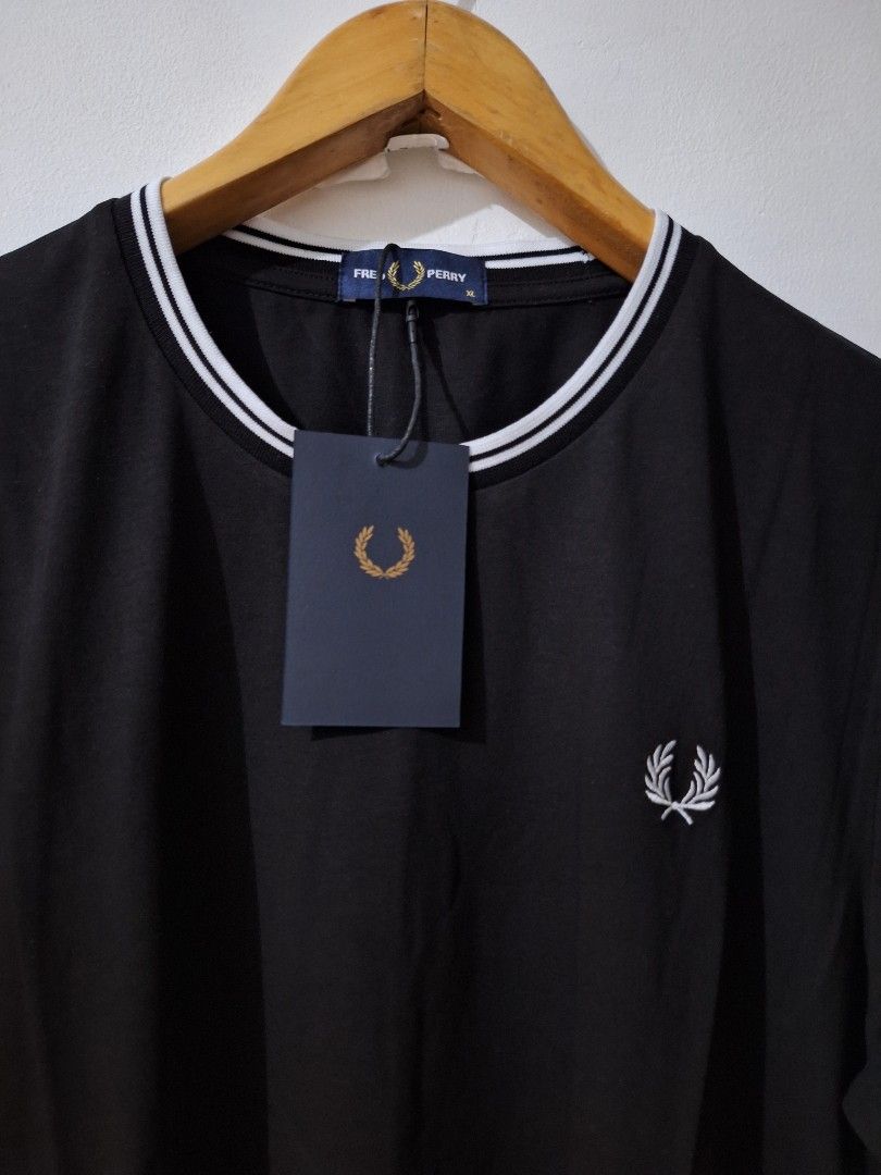 Fred perry twin tip tshirt blk n white (Category: Tshirts & Polo Shirts ) located in Muntinlupa City. Submitted by kstefanomela14 (Listing ID 1462865768, Image 2). Description: Fred Perry tshirts brandnew legit white twin tip shirt Small - 19x26 Medium - 20 x 27 Large - 21 x 28 XL - 22x29 Xxl - 23x30 Cod cop lalamove Lbc j&t.