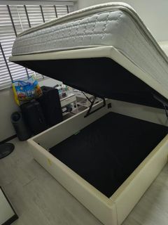 (Category: ) located in . Submitted by lbu007 (Listing ID 1462787255, Image 1). Description: .