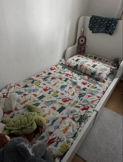 (Category: ) located in . Submitted by bluebee8 (Listing ID 1462788072, Image 1). Description: .