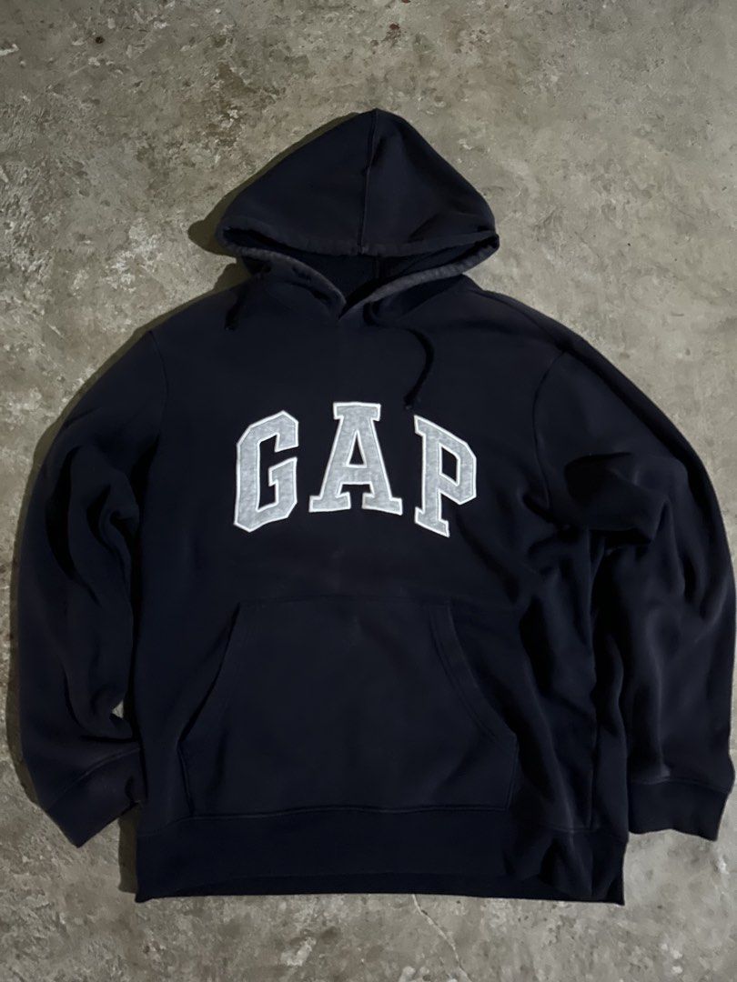 Gap fleece pullover hoodie (Category: Hoodies) located in Asingan. Submitted by kulot-thrift (Listing ID 1462684675, Image 1). Description: .