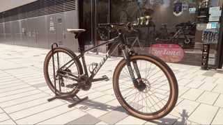 （分類：）位於 。 由 ericcklin 提交（商品編號 1462743968，圖片 1）。簡介： 。