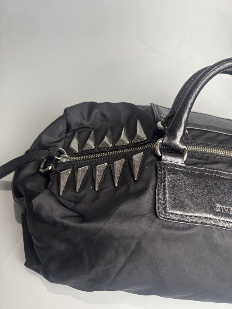 Givenchy - Studded Nylon - Handbag (Category: Luxury Bags & Wallets) located in San Pablo. Submitted by hiddenrygn (Listing ID 1462724816, Image 3). Description: Givenchy - Studded Nylon - Handbag Rank A No flaws Excellent condition Authentic DM!.