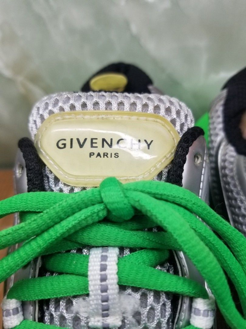 Givenchy sneakers 41-42 (Category: Sneakers) located in Quezon City. Submitted by lykpossession (Listing ID 1462739708, Image 2). Description: Ask first if available.