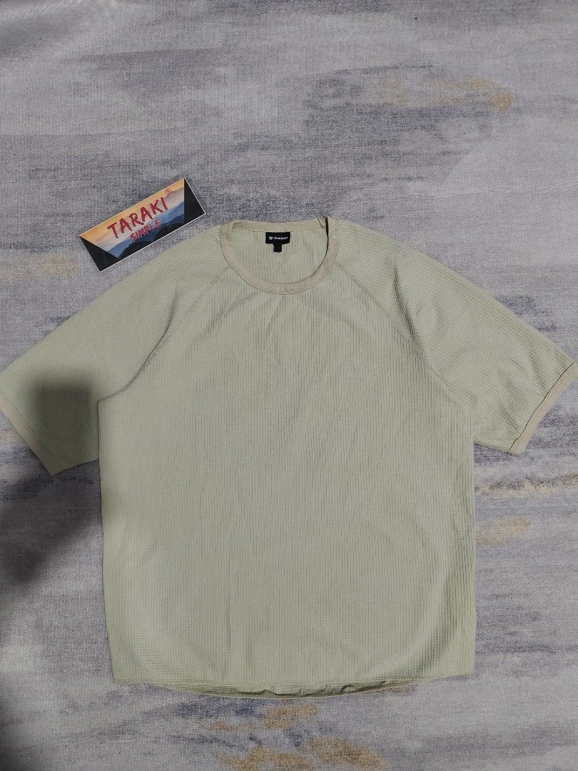 GOLDWIN WAFFLE SHIRT (Category: Activewear) located in Baguio. Submitted by igorotak.111.taraki.com (Listing ID 1462855712, Image 1). Description: FS GOLDWIN WAFFLE SHIRT AS NEW NO ISSUES SOLID NITO ❤️ L-25 W-22.5 CAN FIT M-L CAN DO.