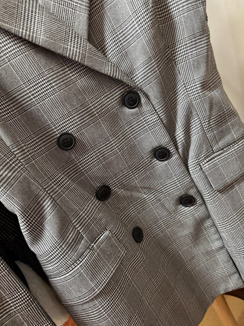 Grey Plaid Double-Breasted Blazer/Dress (Category: Coats, Jackets and Outerwear) located in Manila. Submitted by aussiegirl2027 (Listing ID 1462874678, Image 2). Description: - Grey plaid double-breasted blazer - Features black buttons - Two functional front pockets - size: Medium - Ideal for both work and casual styling - A truly versatile addition to your wardrobe.